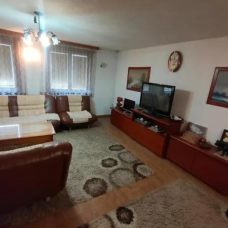 Etno House
